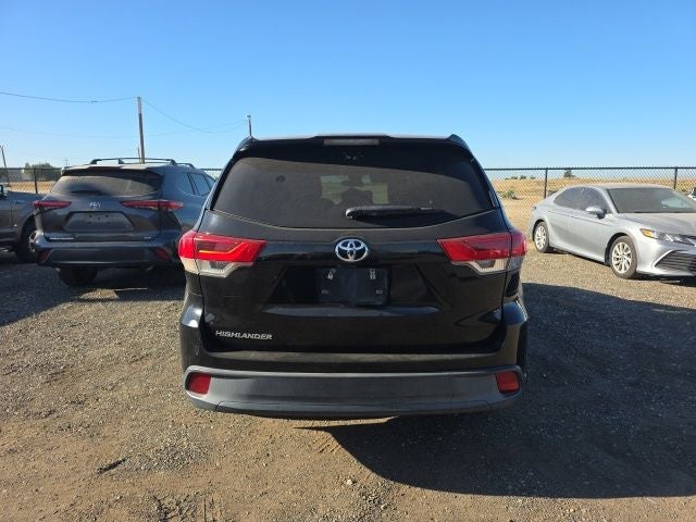 2017 Toyota Highlander LE