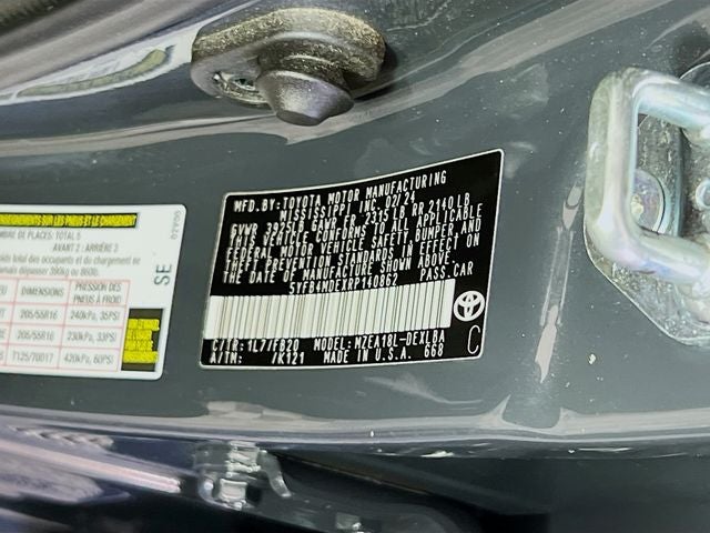 2024 Toyota Corolla LE