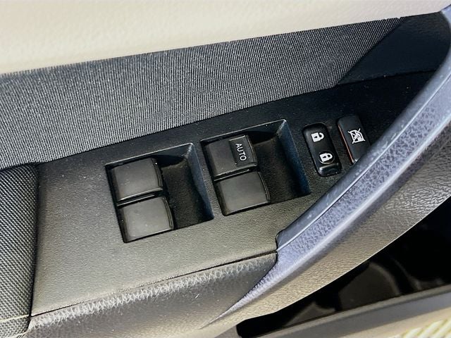 2015 Toyota Corolla LE Plus