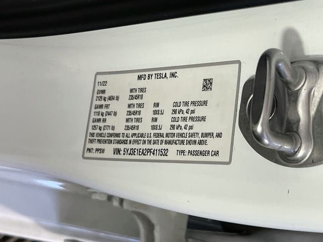 2023 Tesla Model 3 Base