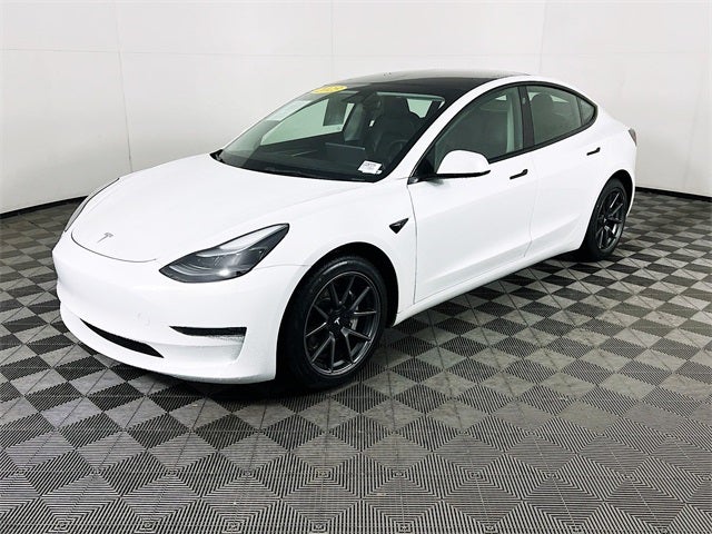 2023 Tesla Model 3 Base