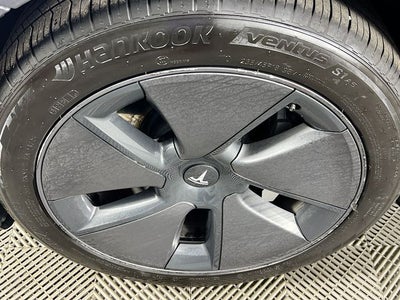 2023 Tesla Model 3 Long Range