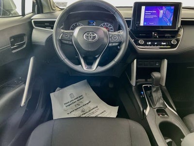 2025 Toyota Corolla Cross LE