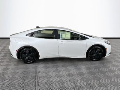2026 Toyota Prius Plug-In Hybrid SE