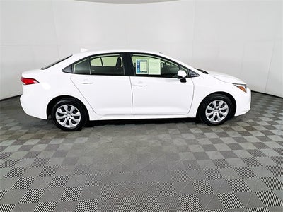 2025 Toyota Corolla Hybrid LE