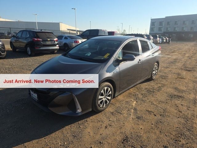 2021 Toyota Prius Prime LE