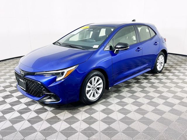 2026 Toyota Corolla Hatchback SE
