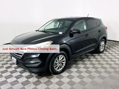 2017 Hyundai TUCSON SE