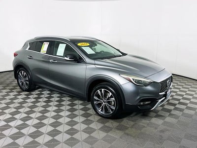 2018 INFINITI QX30 Premium