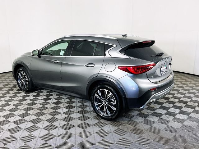 2018 INFINITI QX30 Premium