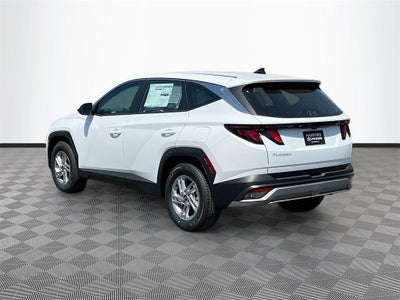 2026 Hyundai TUCSON SE FWD