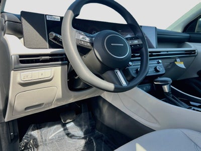 2026 Hyundai TUCSON SE FWD
