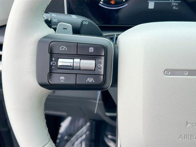 2026 Hyundai SANTA FE SE FWD