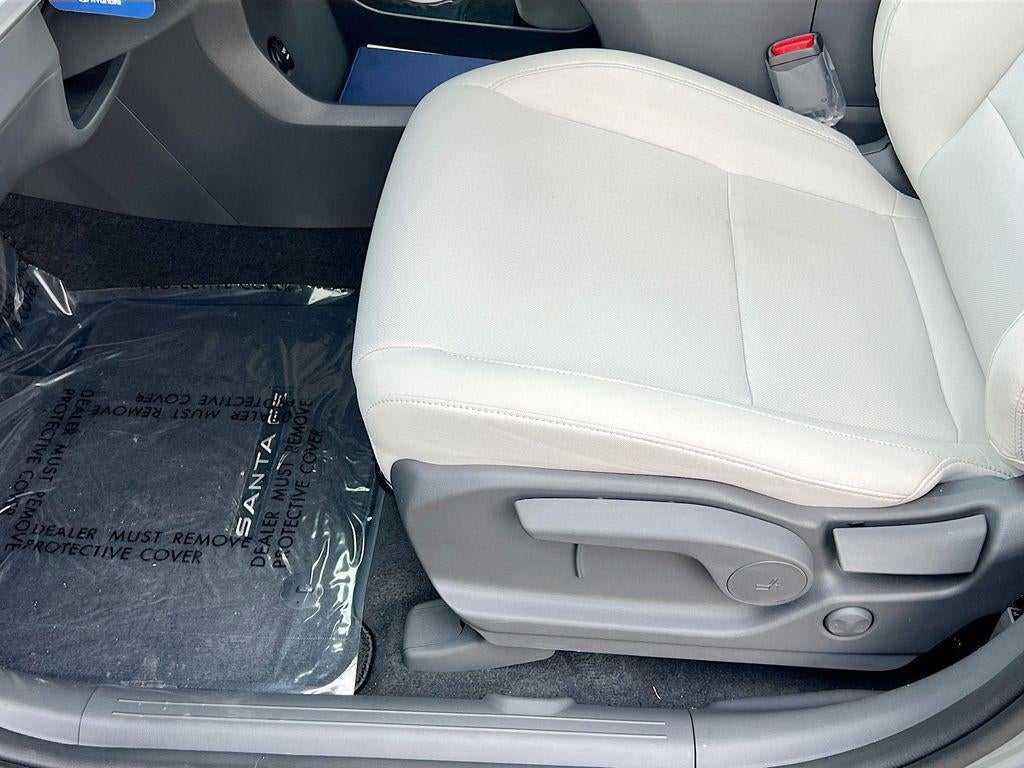 2026 Hyundai SANTA FE SE FWD