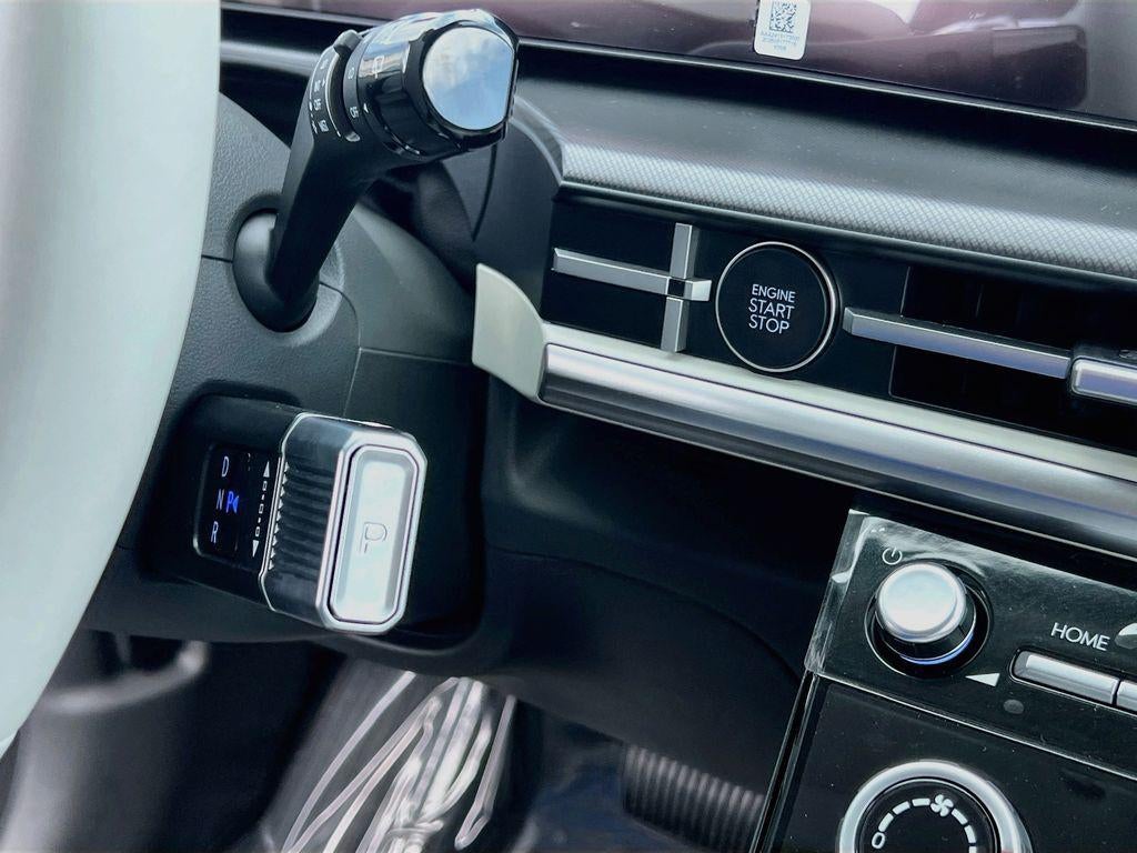 2027 Hyundai SANTA FE SE FWD