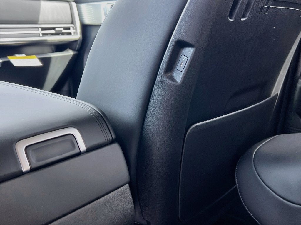 2027 Hyundai SANTA FE SEL FWD