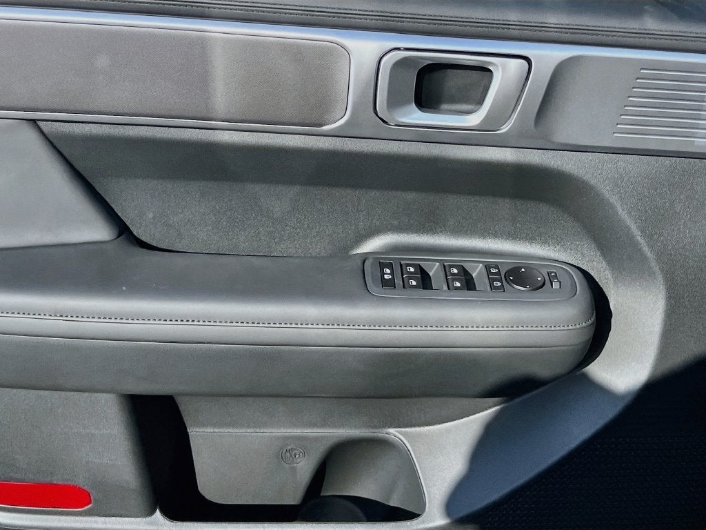 2027 Hyundai SANTA FE SEL FWD