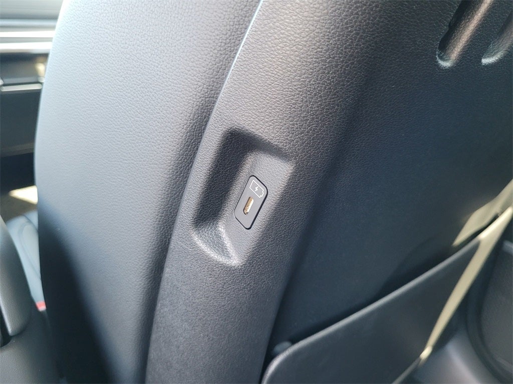 2025 Hyundai SANTA FE HYBRID Limited