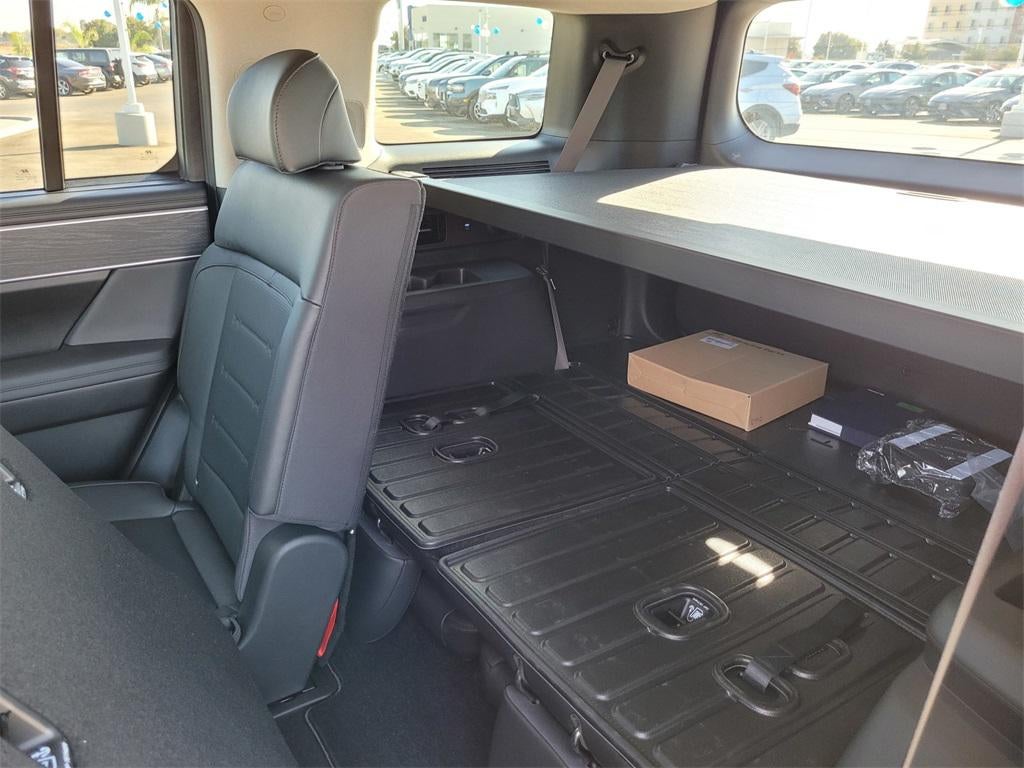 2025 Hyundai SANTA FE Limited AWD