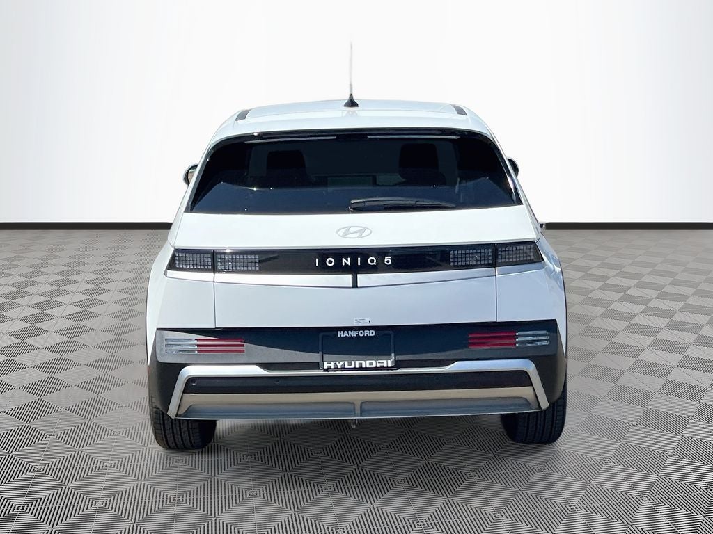 2026 Hyundai IONIQ 5 SE