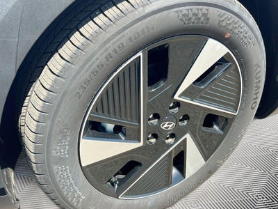 2026 Hyundai IONIQ 5 SE