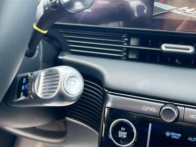 2026 Hyundai IONIQ 5 SE