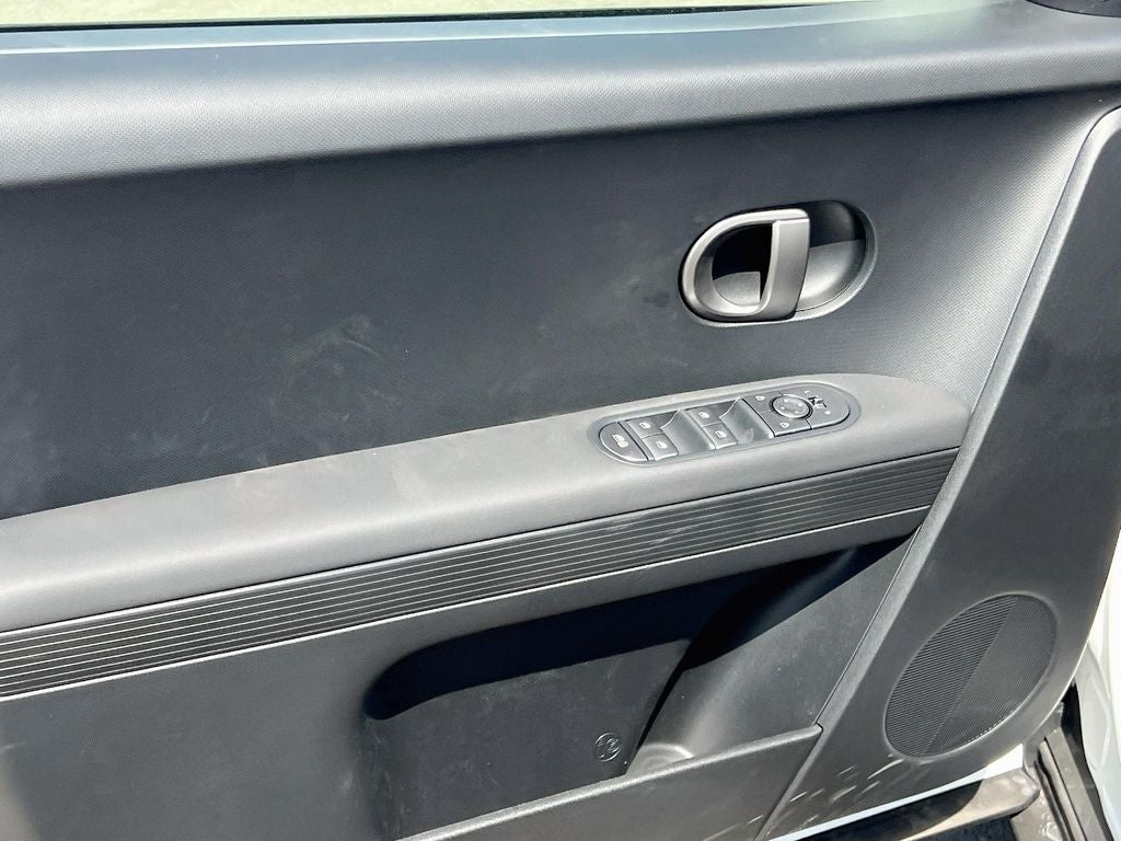2026 Hyundai IONIQ 5 SE