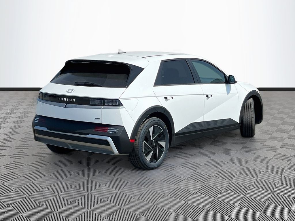2026 Hyundai IONIQ 5 SE