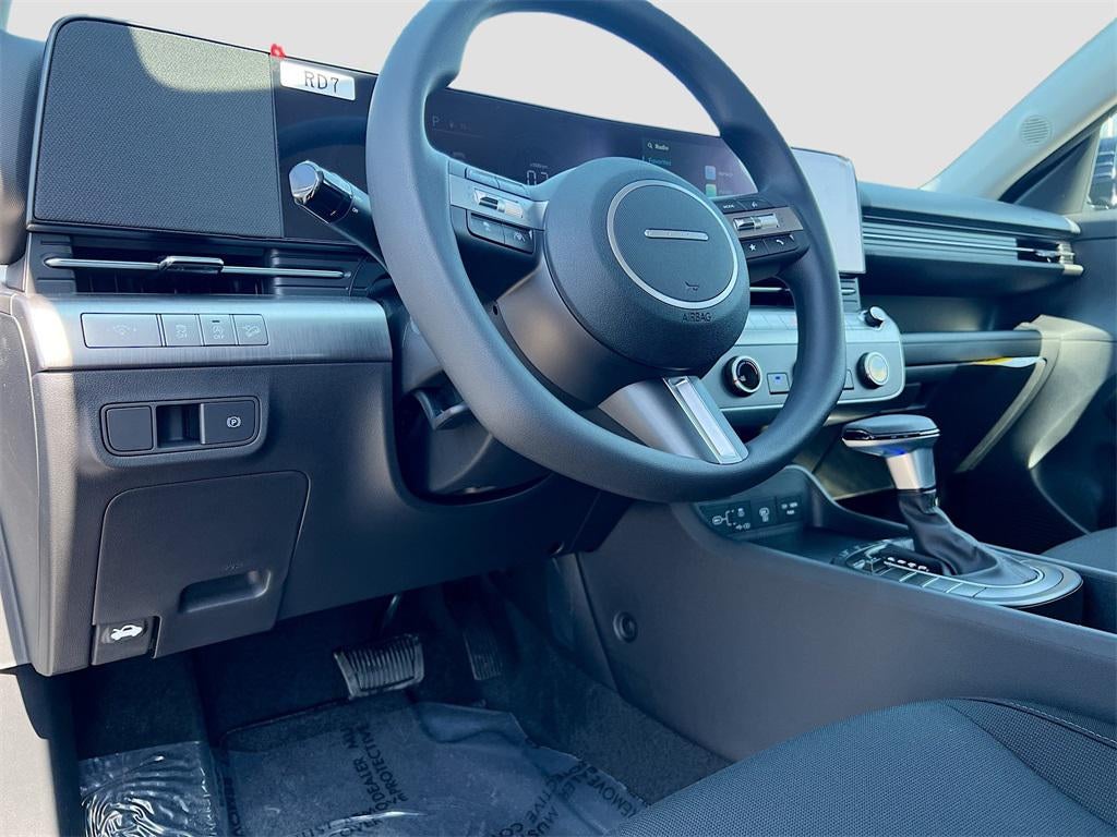 2026 Hyundai KONA SE FWD