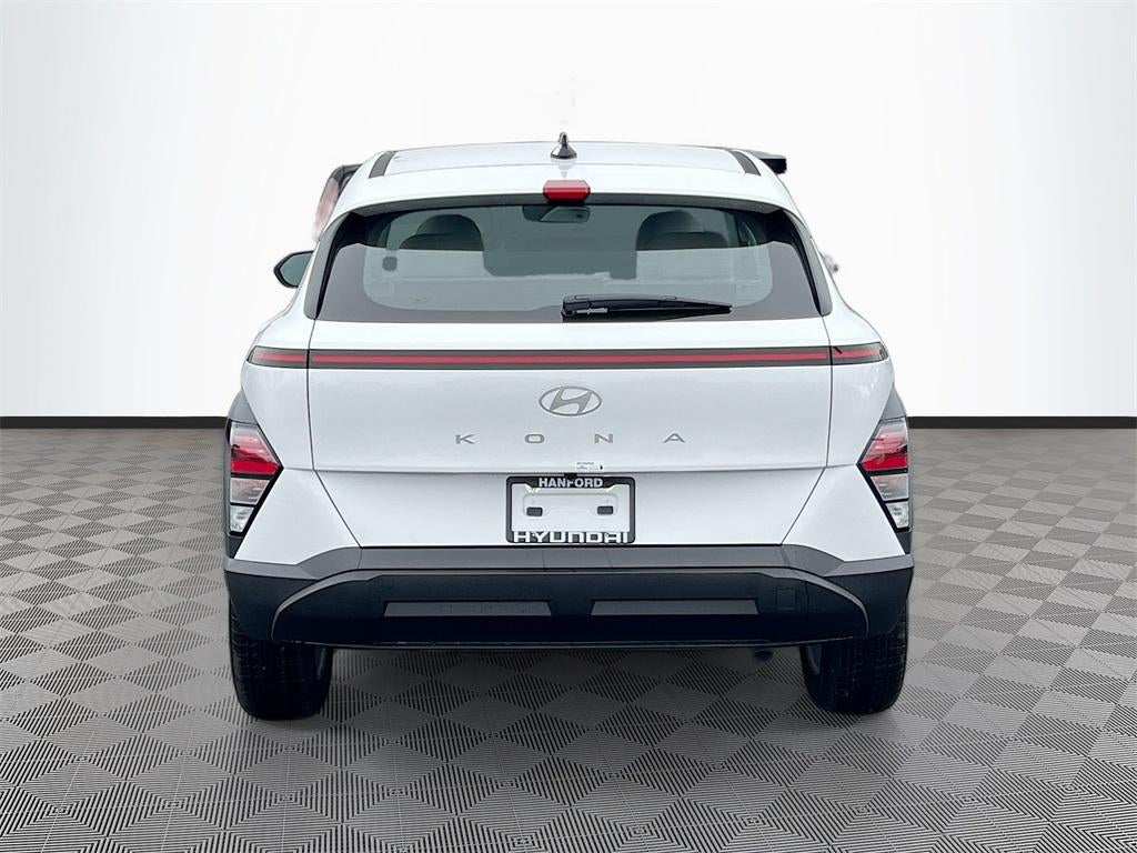 2026 Hyundai KONA SE FWD