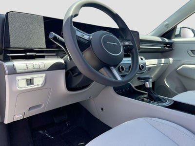2026 Hyundai KONA SE FWD
