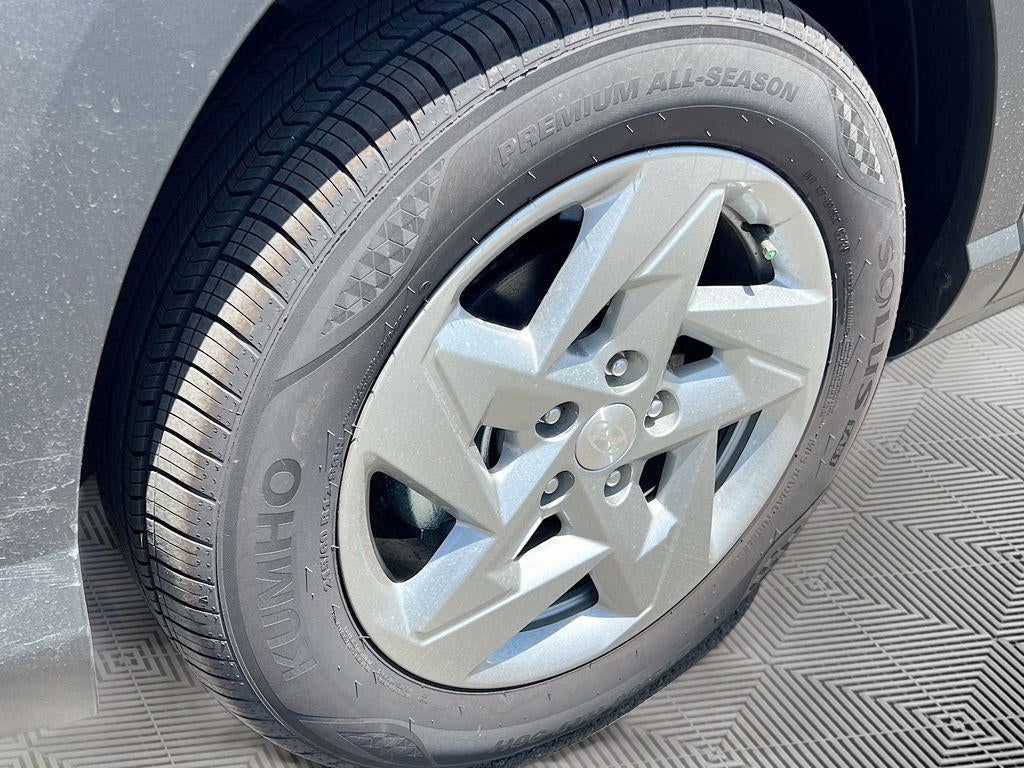 2026 Hyundai KONA SE FWD