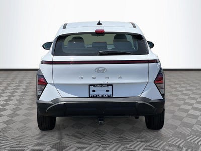 2026 Hyundai KONA SE FWD