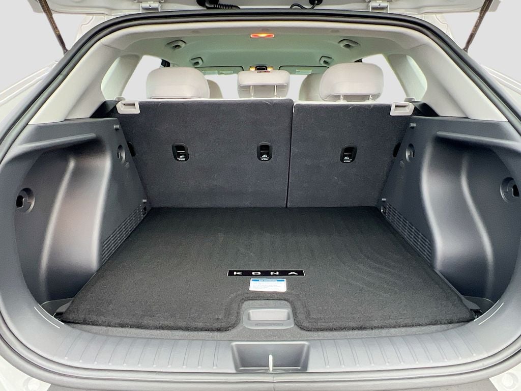 2026 Hyundai KONA SE FWD