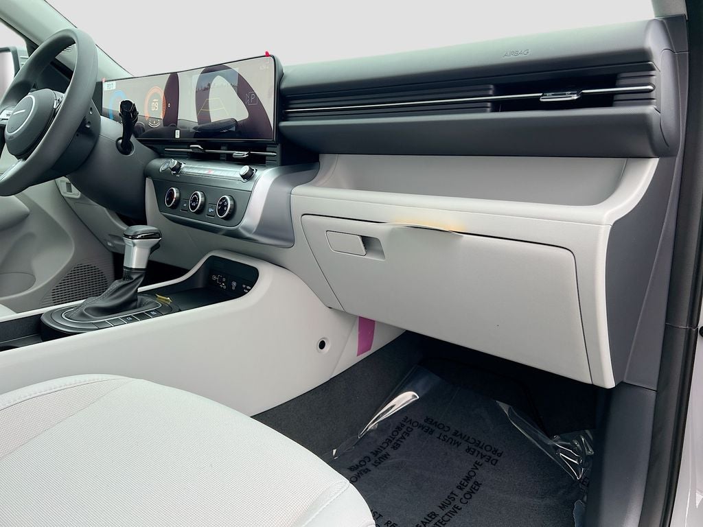 2026 Hyundai KONA SE FWD