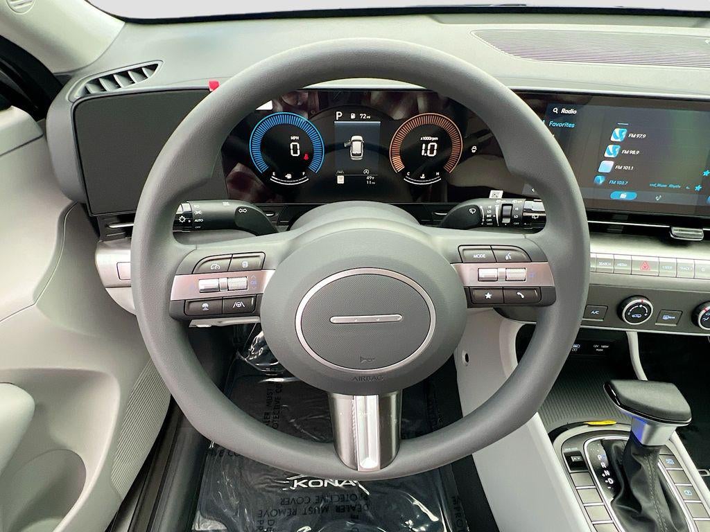 2026 Hyundai KONA SE FWD