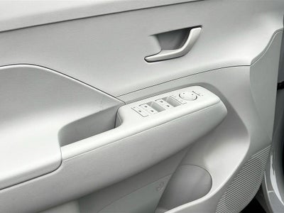 2026 Hyundai KONA SE FWD