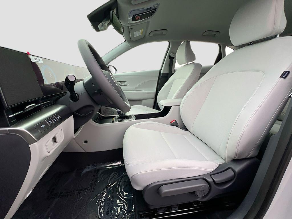 2026 Hyundai KONA SE FWD