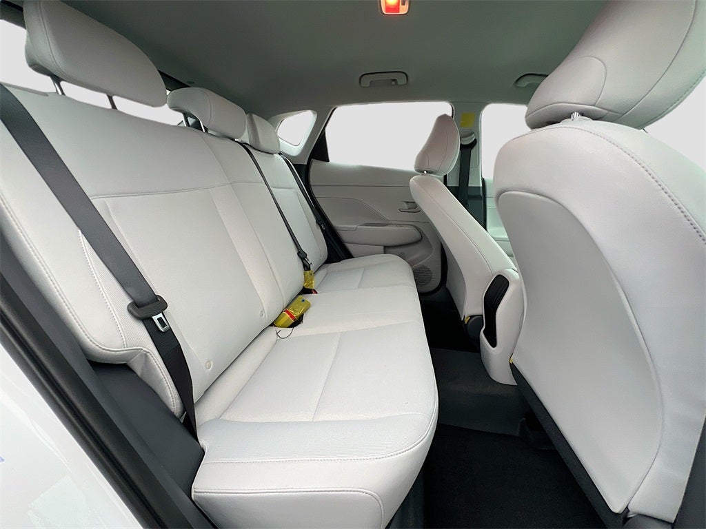 2026 Hyundai KONA SE FWD