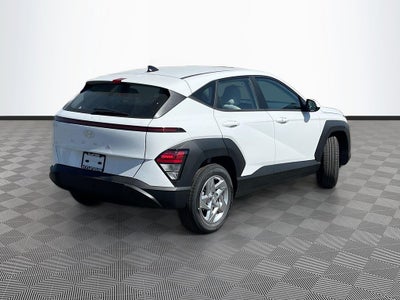 2027 Hyundai KONA SE FWD
