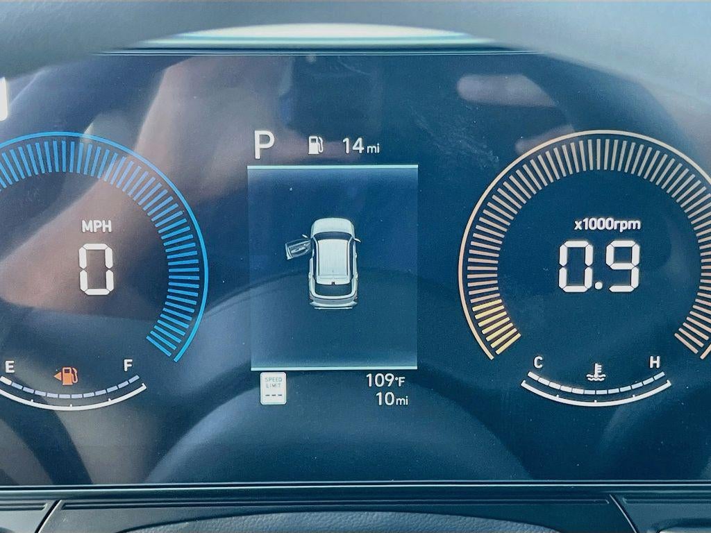 2027 Hyundai KONA SE FWD