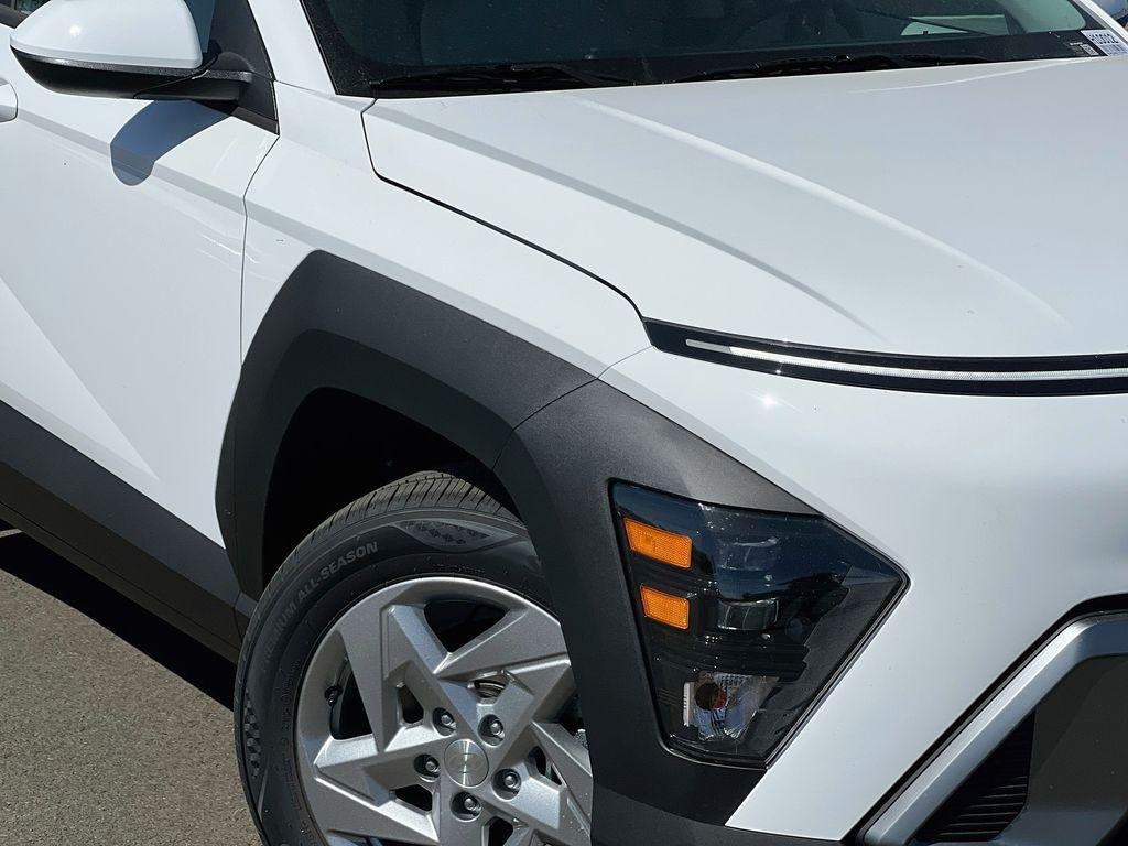 2027 Hyundai KONA SE FWD