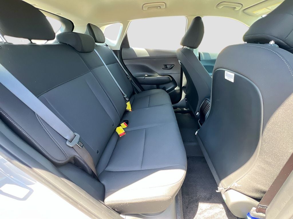 2027 Hyundai KONA SE FWD