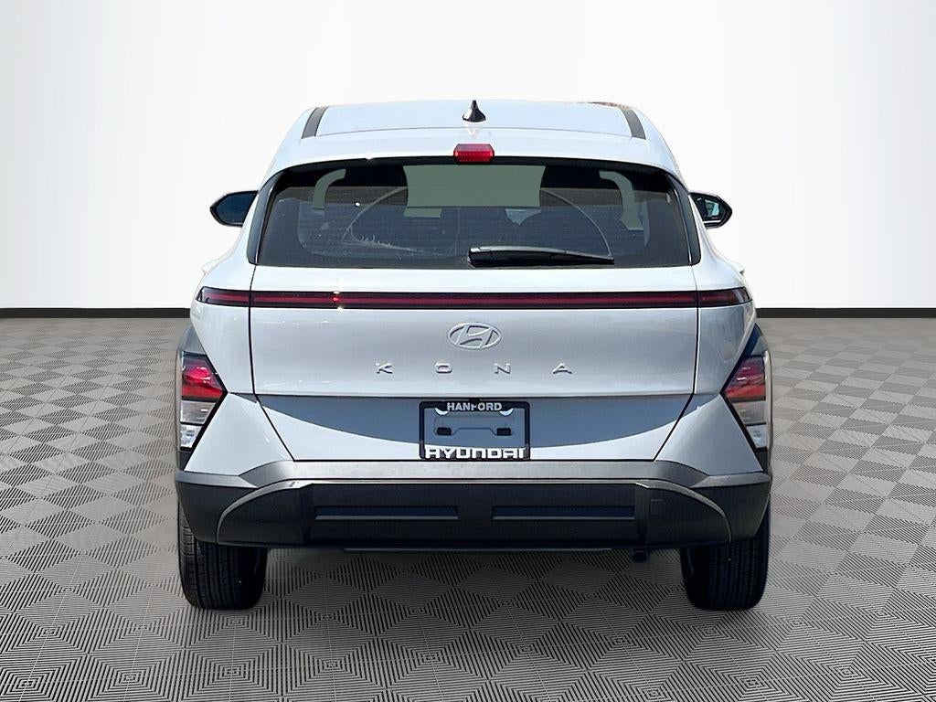 2027 Hyundai KONA SE FWD