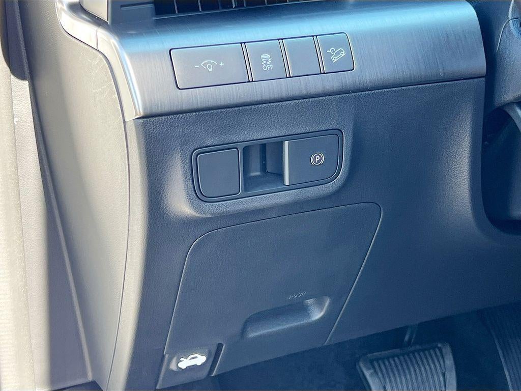 2027 Hyundai KONA SEL Sport FWD