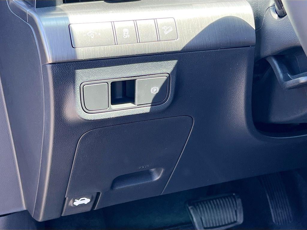 2027 Hyundai KONA SEL Sport FWD