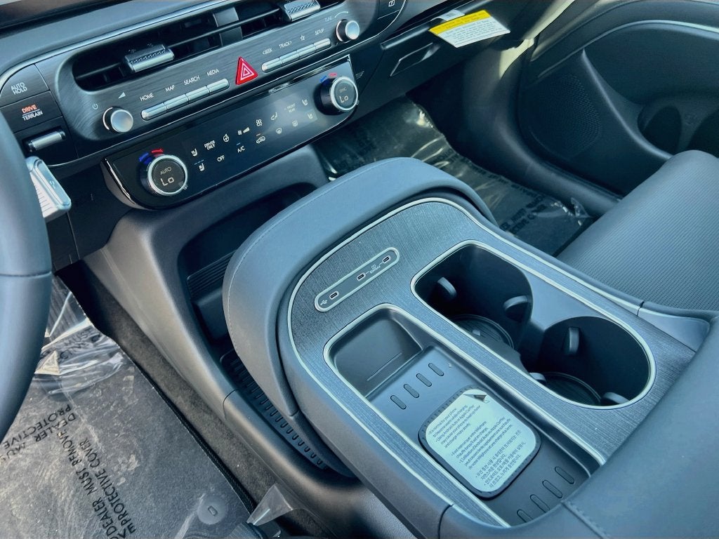 2027 Hyundai PALISADE HYBRID SEL Premium 8P