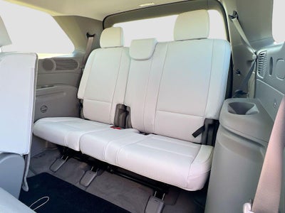 2026 Hyundai PALISADE HYBRID SEL Premium 8P