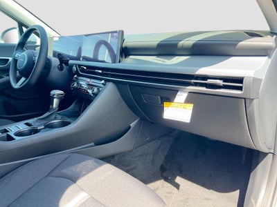 2026 Hyundai SONATA SE