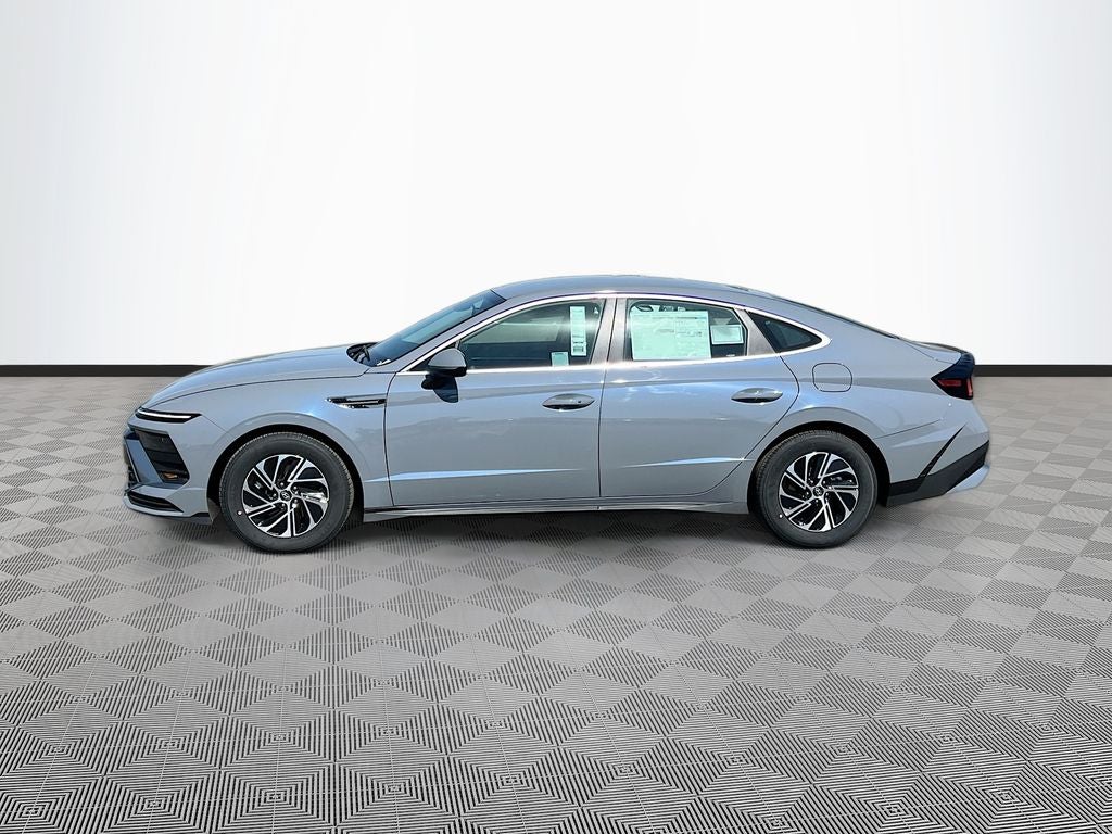 2026 Hyundai SONATA HYBRID Blue